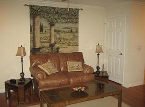 4th image of 1813 Oakland Ave #6
