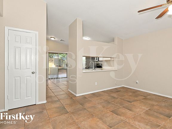 2nd image of 1338 W Mesquite Ave