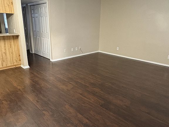 3rd image of 1819 Westminster St APT 202