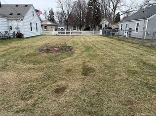 2012 Moorhouse St, Ferndale, MI