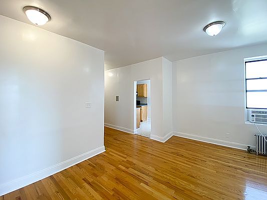 1st image of 560 W 174th St #65