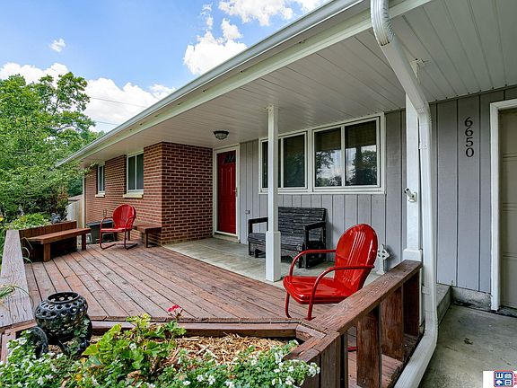 3rd image of 6650 S Bermuda Dr