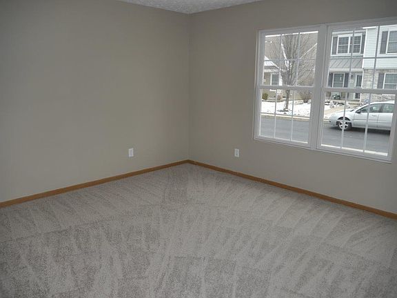 5th image of 7829 Chicroy St