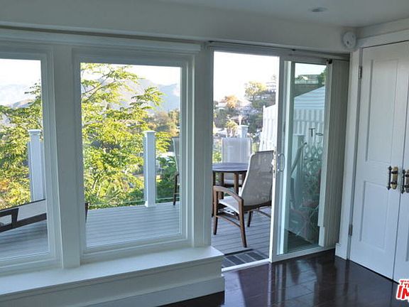 4th image of 7311 Pacific View Dr