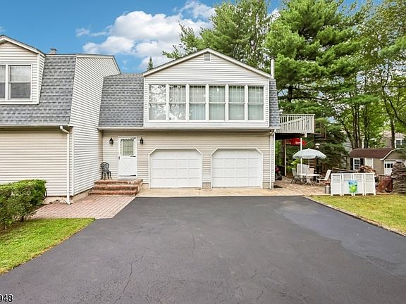 2nd image of 488 Cedar Ln