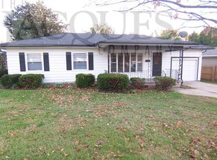 530 E Seminole St, Springfield, MO 65807
