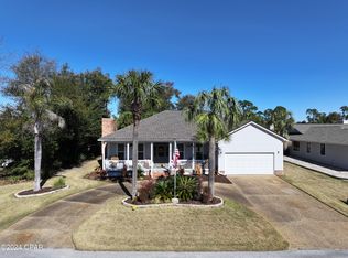 340 Wahoo Rd, Panama City Beach, FL 32408