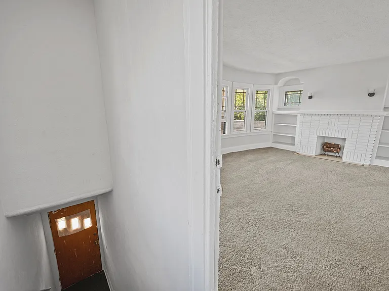 3338 E 137th St #3338 — Photo 22