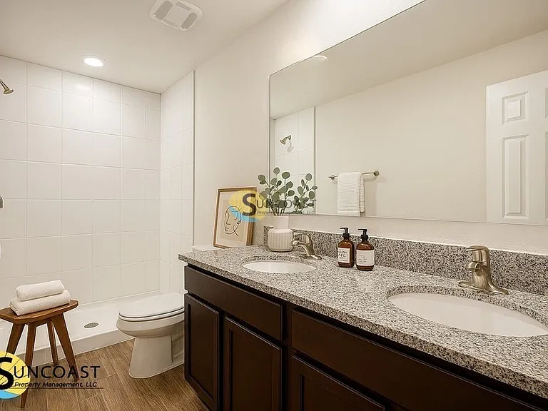 25 Lloshire Path #A — Photo 20
