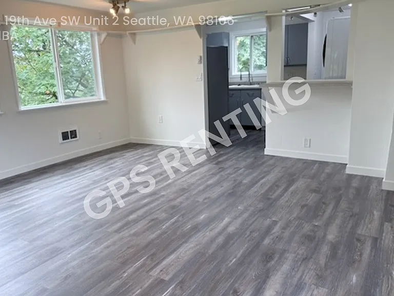 3802 19th Ave SW #2 — Photo 4
