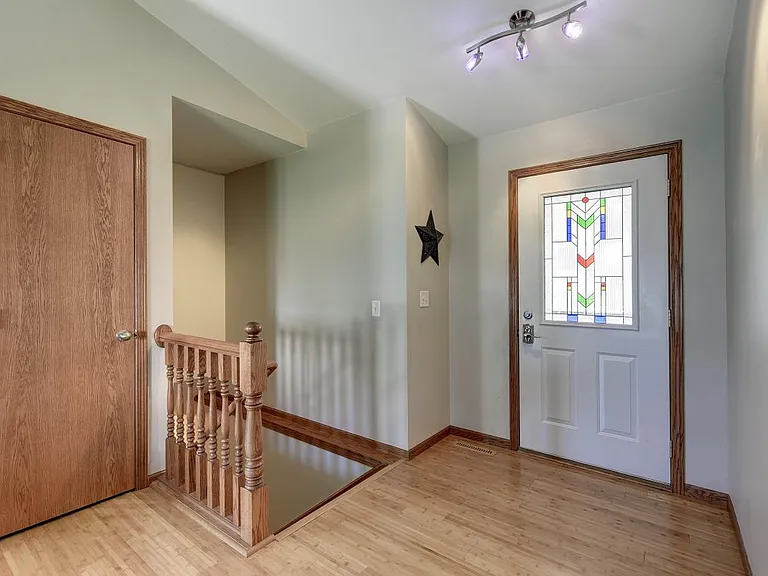 1187 Blackhawk Dr SW — Photo 5
