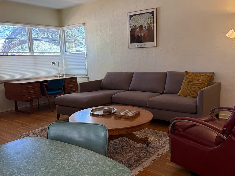 E Drachman St — Photo 3