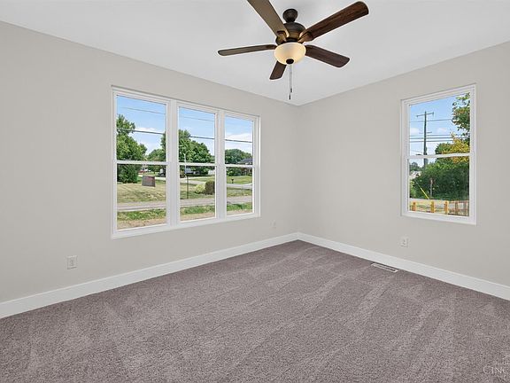 5th image of 8391 Dimmick Rd