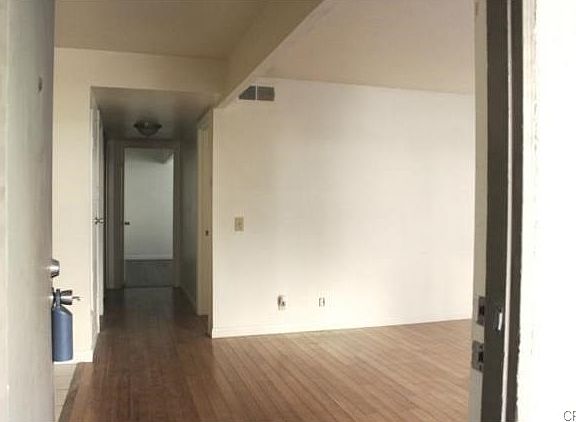 3rd image of 1330 Cabrillo Park Dr APT C