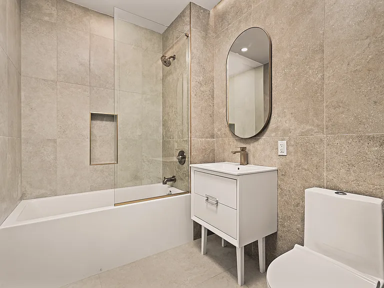 34-16 38th St #220 — Photo 9