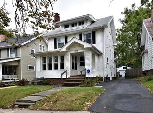 1623 Warren Rd, Lakewood, OH 44107