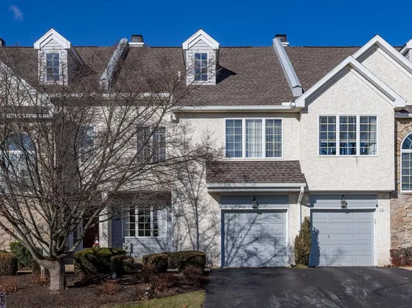 521 Pewter Dr, Exton, PA 19341