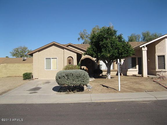 3rd image of 3228 W Blackhawk Dr