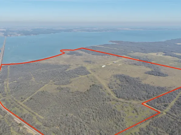 15880 SE County Road 1260, Streetman, TX 75859