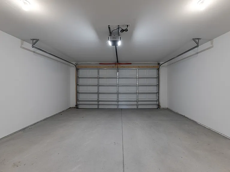 2336 N Stonecress St — Photo 12