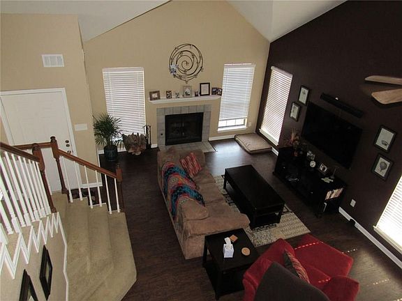 3rd image of 4109 Goodnight Cir