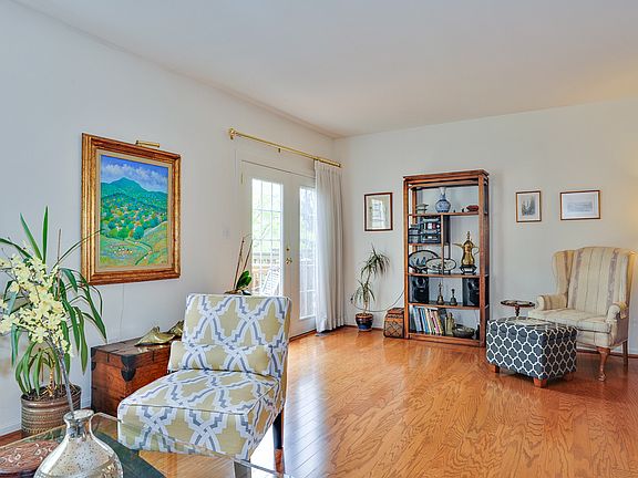 3rd image of 6537 Kelsey Point Cir