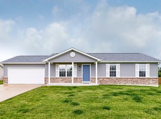 619 Cavalry Dr, Wright City, MO 63390