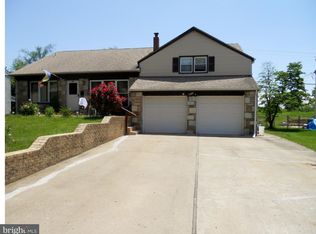 803 Worthington Dr, Warminster, PA 18974