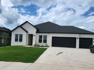 948 Red Cedar Pl, Rogers, AR 72756