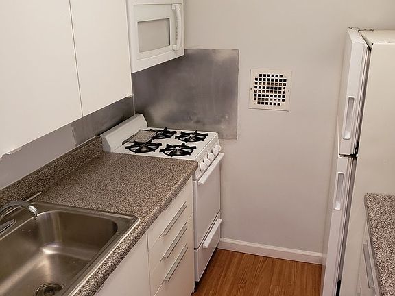 4th image of 30-44 29th St #5AA