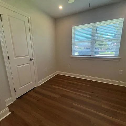 1108 Maryland Ave — Photo 9