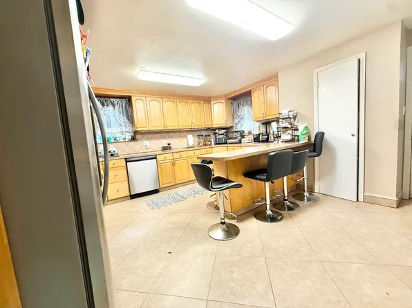 68 Brinkerhoff Street image 15 of 41