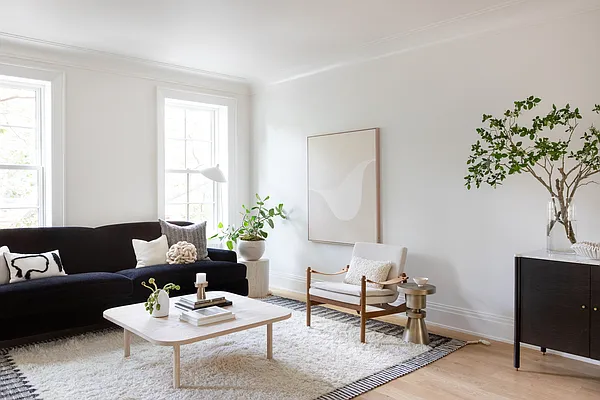 Rented by Level Group | media 2