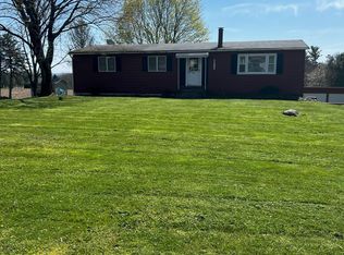 2359 Yost Rd, Bath, PA 18014