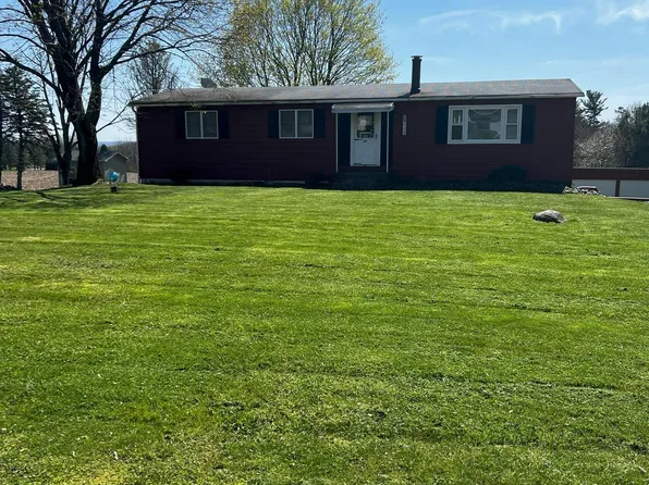 2359 Yost Rd, Bath, PA 18014