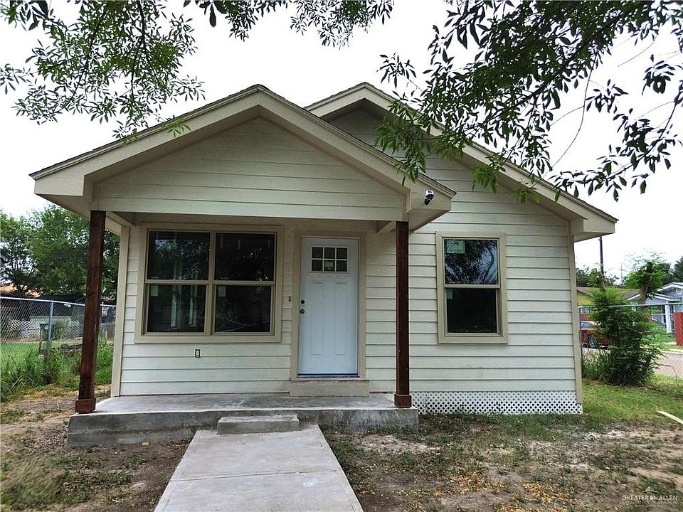 2nd image of 121 Huisache St