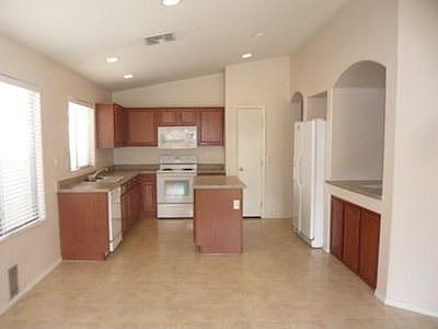 3rd image of 2614 N 107th Dr