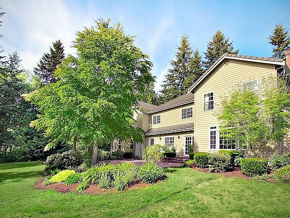 2nd image of 21458 NE 143rd St