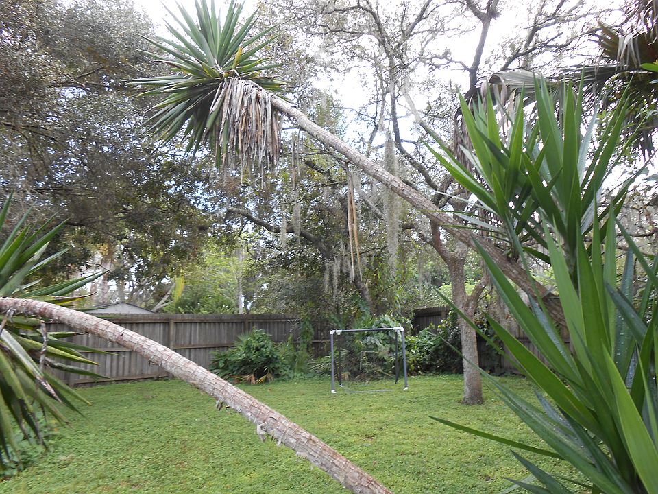 2nd image of 304 Cypress Landing Dr