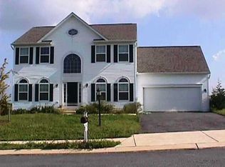 215 Spring Meadow Rd, Manchester, PA 17345