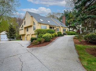 11 Apple Ridge Rd, Sutton, MA 01590