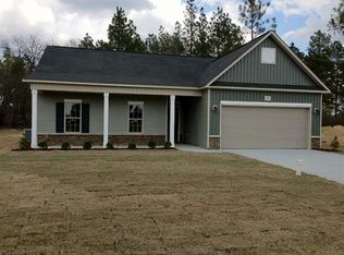 393 Shepherds Trl, Aberdeen, NC 28315