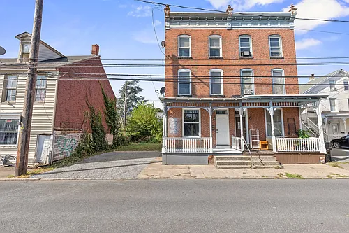 1330 Susquehanna St Photo 1