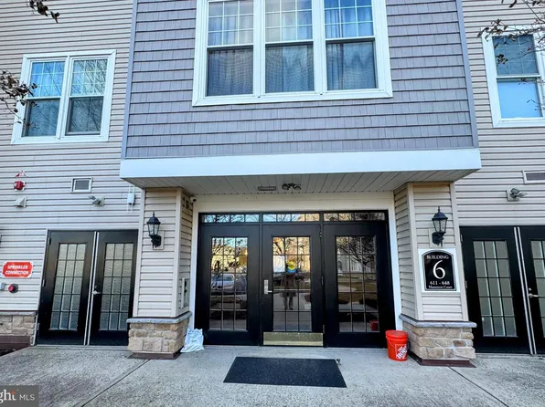 622 Masterson Ct, Trenton, NJ 08618