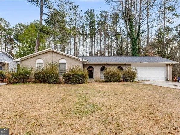 2828 The Meadows Way, College Park, GA 30349