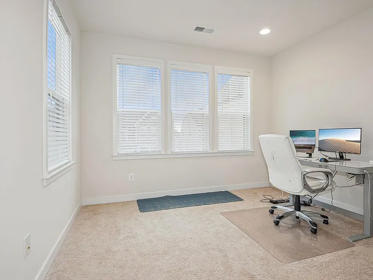 25495 Woodbine Farm Dr — Photo 7