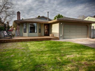 4311 SE 74th Ave, Portland, OR 97206