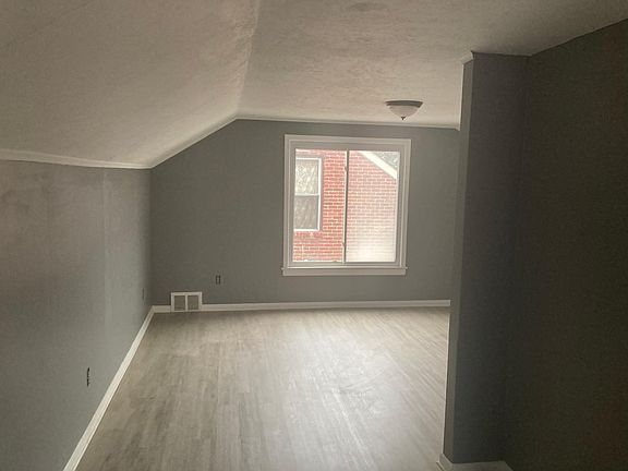 5th image of 12673 Saint Marys St