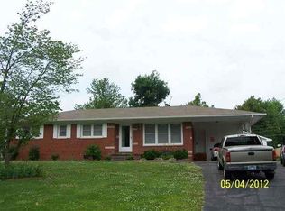 133 Edwards Dr, Paducah, KY 42003