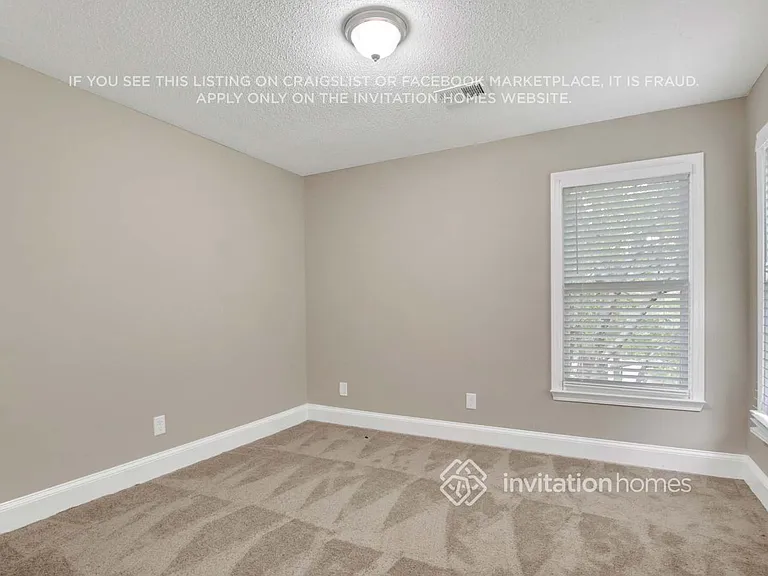 2719 McCoy Ave — Photo 9